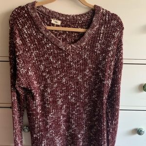 Tobi red and white pullover sweater